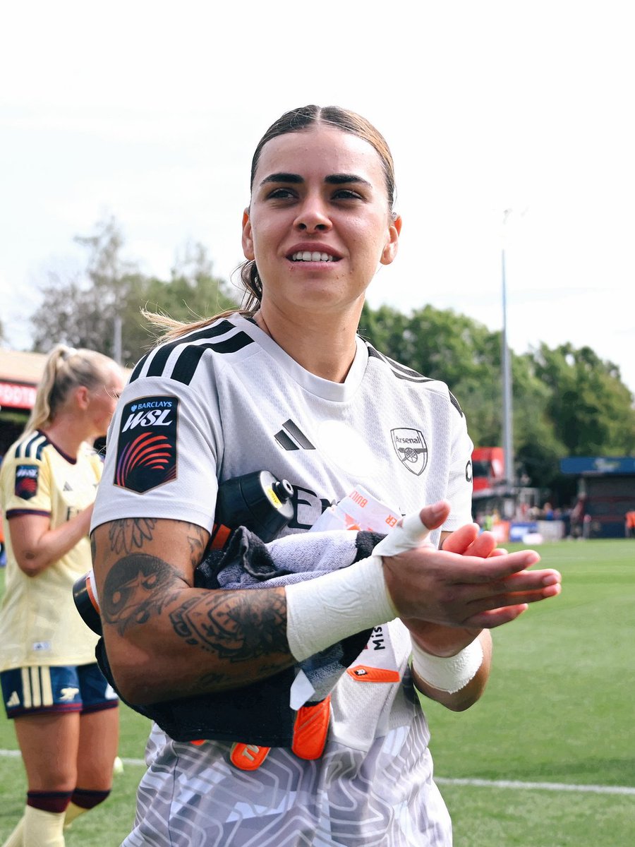 ArsenalWFC's tweet photo. Cheering us on all afternoon 👏

Thank you for your incredible travelling support, as always ❤️ https://t.co/3zHXYEVh7G