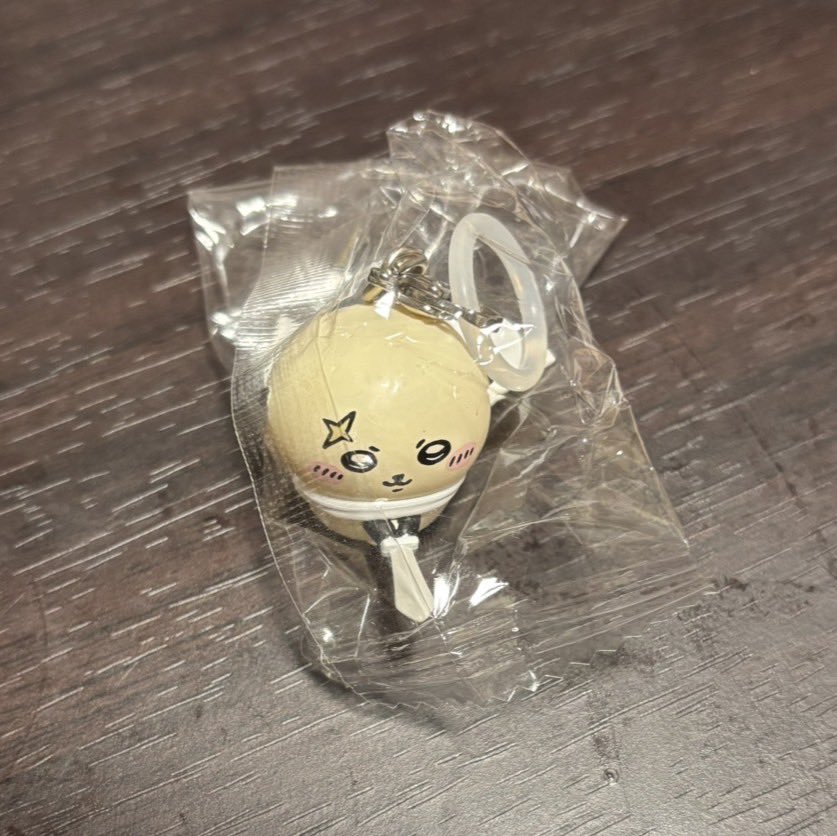 yu_3ns's tweet photo. 【交換】ちいかわ　映画特典　

【譲】第１弾 ラッコ

【求】第４弾 ヒトハ

📮 郵送希望

異種で難しいかと思いますが、よろしくお願いいたします🙇‍♀️ https://t.co/Vl0k58kVGx