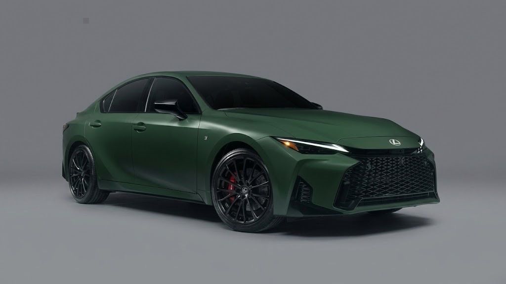 AutoGlobCo's tweet photo. The 2027 Lexus IS is going green   but not the way you think.
The 25th-anniversary Special Appearance Package keeps the naturally aspirated 3.5L V6, adds black BBS wheels and exclusive Envious Green paint.
Only 350 will be built for North America. 

#Lexus #LexusIS https://t.co/uiSQh4ivqw