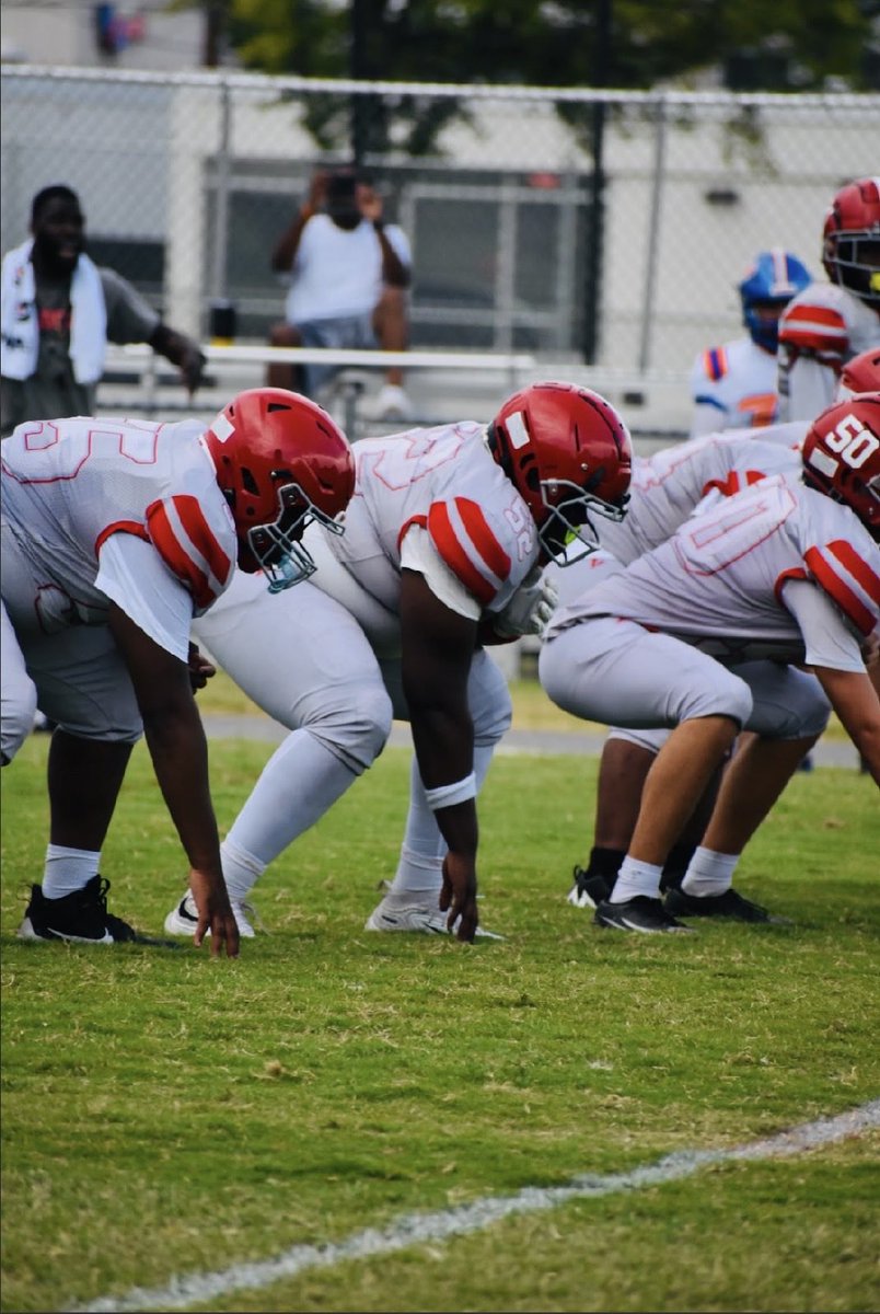 dajonjohn2029's tweet photo. Pictures from my first game of high school football https://t.co/rizuThQ78X