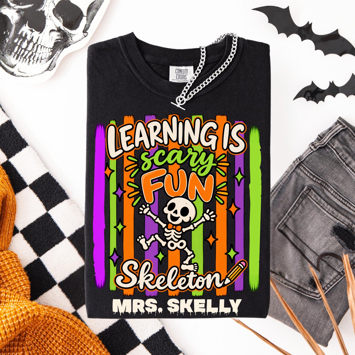 CoupleThreadz's tweet photo. Kindergarten just got a little spookier 🎃👻 Our Comfort Colors Boo Crew Kindergarten Teacher Halloween Shirt is perfect for spooky school staff, matching group tees, and stripe elementary style! Click this link for more details or to buy: https://t.co/oDstHF811i https://t.co/endSzs2BZz