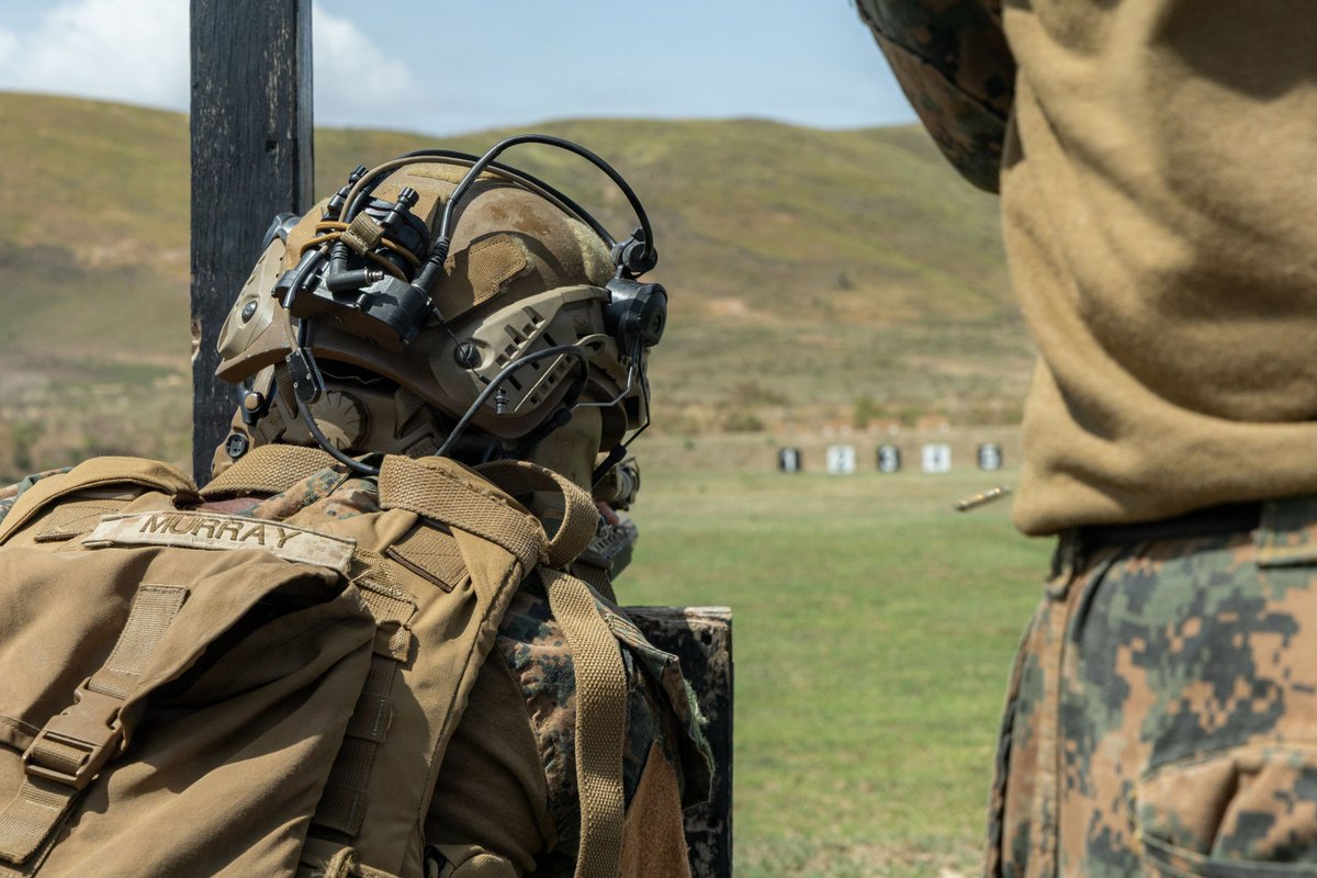 The24MEU's tweet photo. Range Day
@USMC with #v32, #lcf24, conduct a long bay range in Puerto Rico.
U.S. military forces are #deployed to the @Southcom area of operation in support of #jtfwhem, and @DeptofWar-directed operations. https://t.co/Tll17EltuB