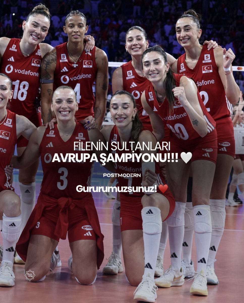 postmodernlegal's tweet photo. — FİLENİN SULTANLARI AVRUPA ŞAMPİYONU!!! 🇹🇷♥️ 

TEBRİKLER KIZLAR! GURURUMUZSUNUZ. 🤍

Filenin Sultanları, İtalya’yı 3-2 mağlup ederek İKİNCİ KEZ AVRUPA ŞAMPİYONU OLDU!

🇹🇷 Türkiye 3 - İtalya 2 🇮🇹 https://t.co/60kO11ZNz0