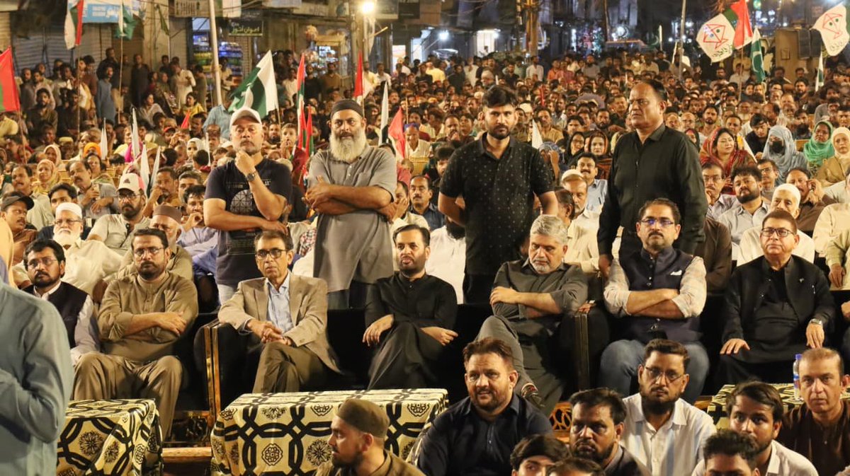 MQMPUpdates's tweet photo. ایم کیو ایم پاکستان کی جانب  6 ستمبر یوم دفاع پاکستان  کے سلسلے میں مرکزی پروگرام کوہ نور چوک حیدرآباد میں منعقد ہوا۔

#6thSeptember #YoumEDifa #Hyderabad 
#MustafaKamal #MQMPakistan https://t.co/InrIpHcjDv