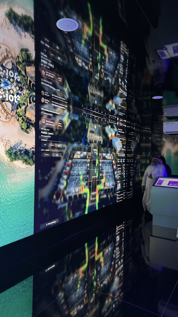 iAmer9's tweet photo. An exciting few days at #LEAP in Riyadh 🇸🇦 https://t.co/TtoVeKhKpz