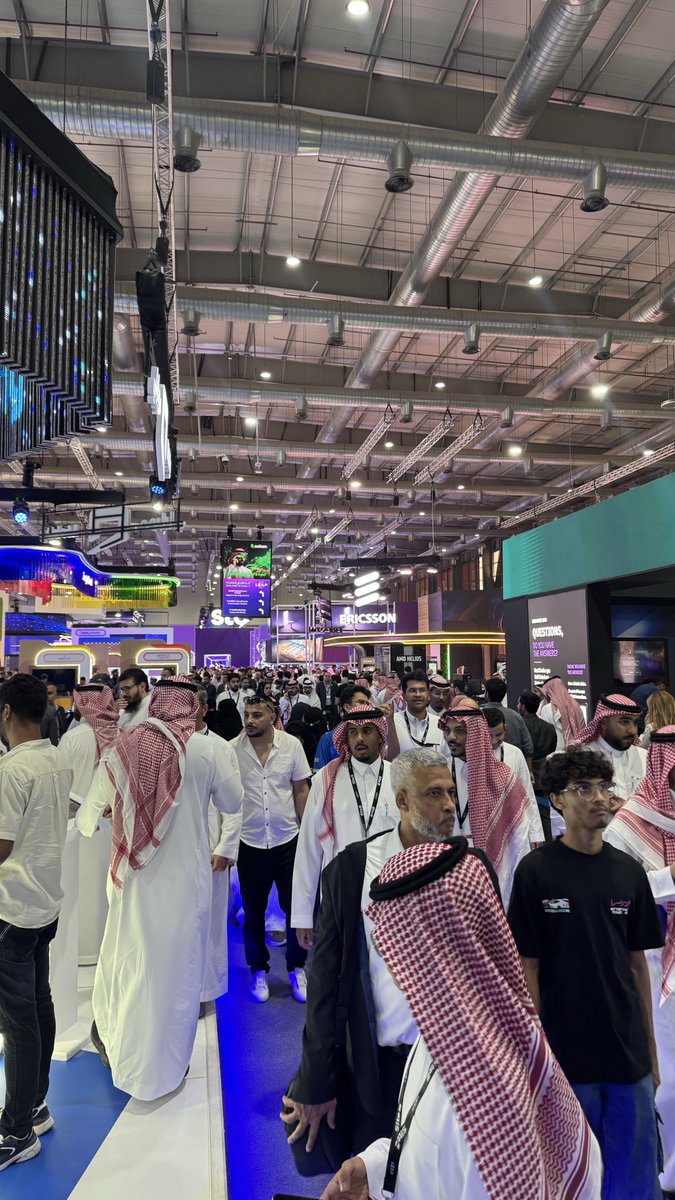 iAmer9's tweet photo. An exciting few days at #LEAP in Riyadh 🇸🇦 https://t.co/TtoVeKhKpz