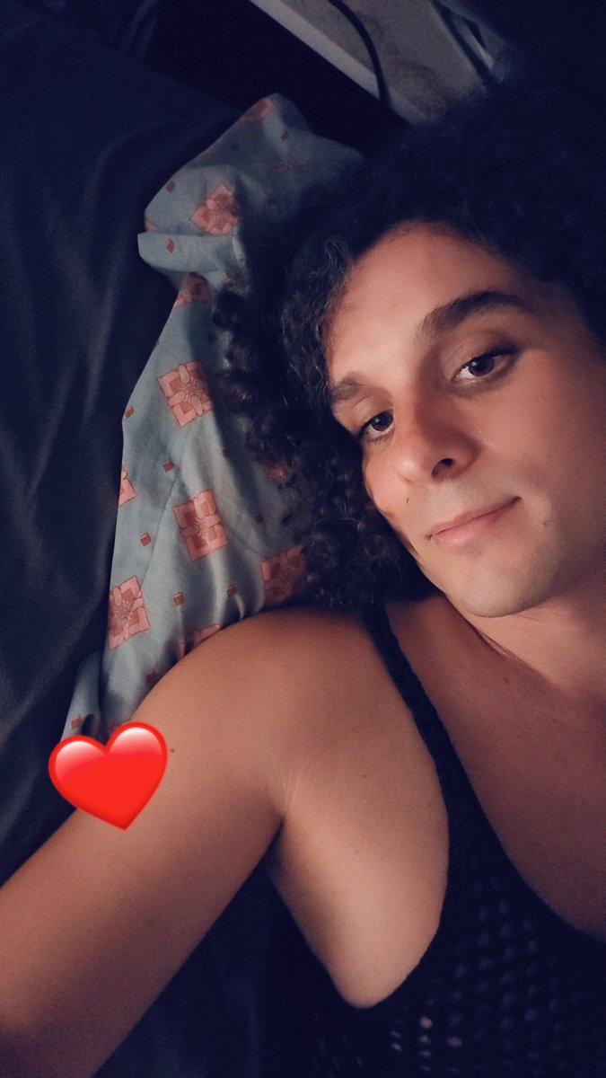 GenderPirate0's tweet photo. Hier c'était boum, aujourd'hui cascade 🌸 prenez soin de vous https://t.co/HbZMpvuw7Z