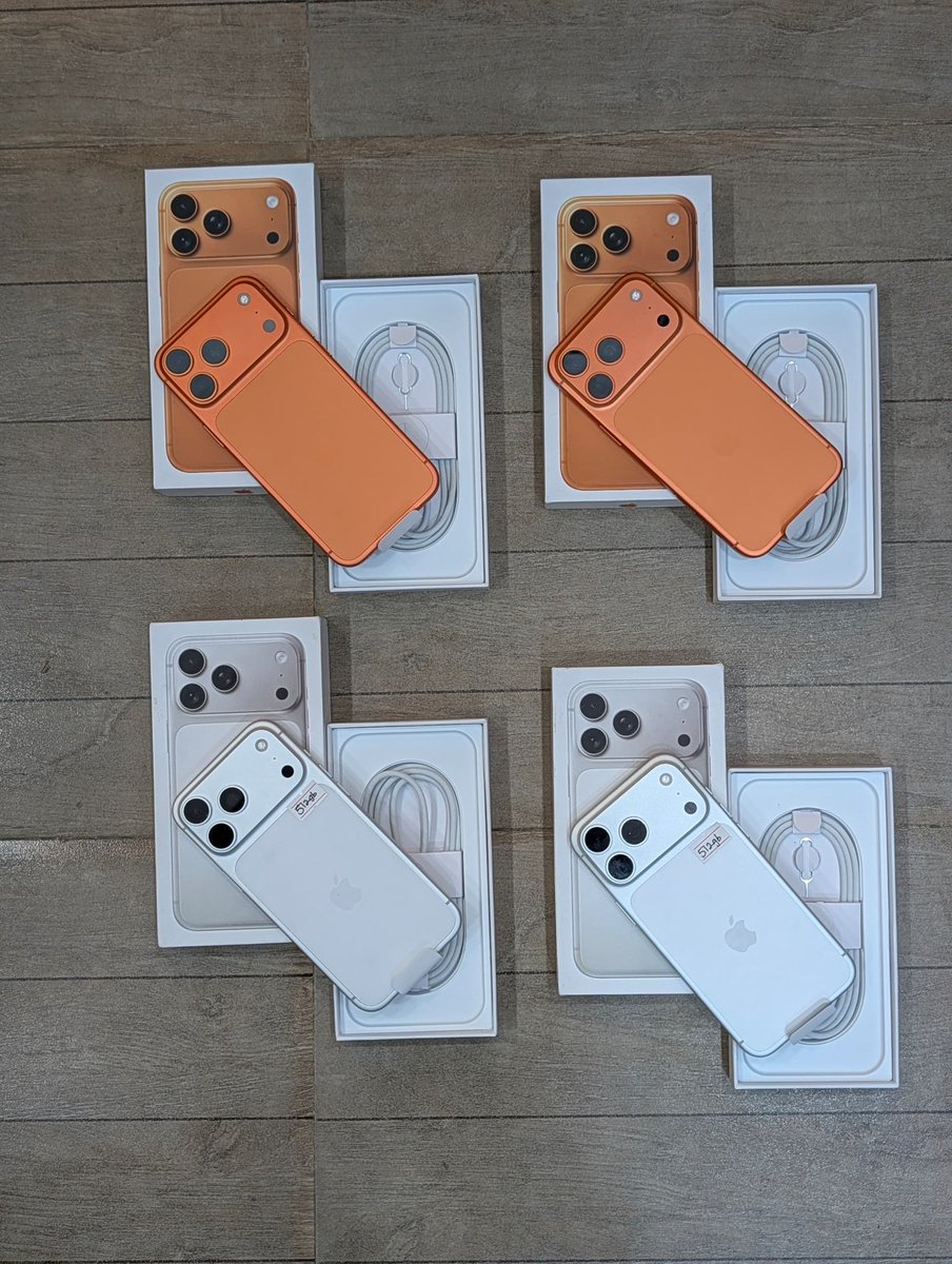 STEPHEN01PLUGS's tweet photo. 🧡🤍
Which do you  prefer @Zlatan_Ibile saw a tweet of you showing a broken crack back phone 
Big man with 500m 🤍with just 1.8m this is yours mind you it’s a new phone 🤍🧡
Free delivery to any location in Nigeria 🇳🇬 
Thank you ibile 🤍 https://t.co/2W6krjAkTz