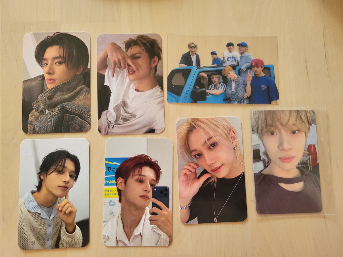 be_ddelusionall's tweet photo. @ChoiceMusicLA And some amazing @ChoiceMusicLA freebies and photocards https://t.co/IjnTYenYzW