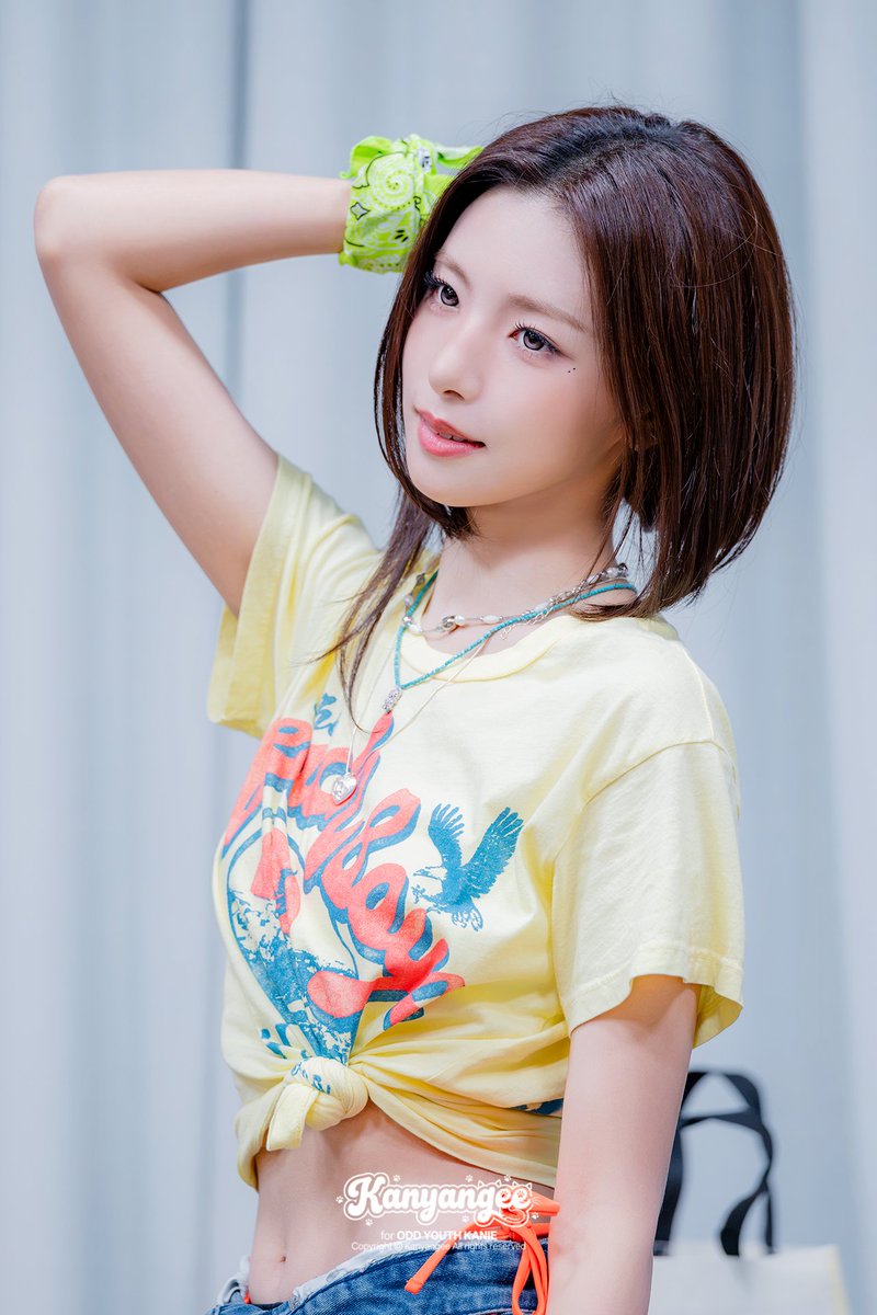 Kanyangee_'s tweet photo. 260906 뮤직아트 팬사인회

#카니 #KANIE 
#오드유스 #ODDYOUTH https://t.co/nkGtkZqn7S