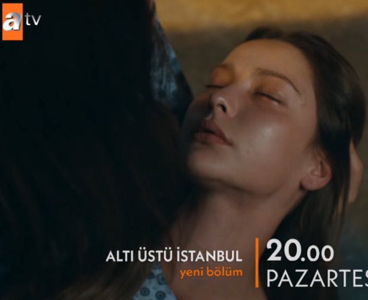 alinlovesyouu's tweet photo. melegin naz için endiselenmesi o kadar yerinde olmus ki, bu sahnelerden sonra hâlâ ve hâlâ ask ucgeni yazicaksaniz kafanizi sikerim #altıüstüistanbul #melnaz https://t.co/jsHnuqfoGe