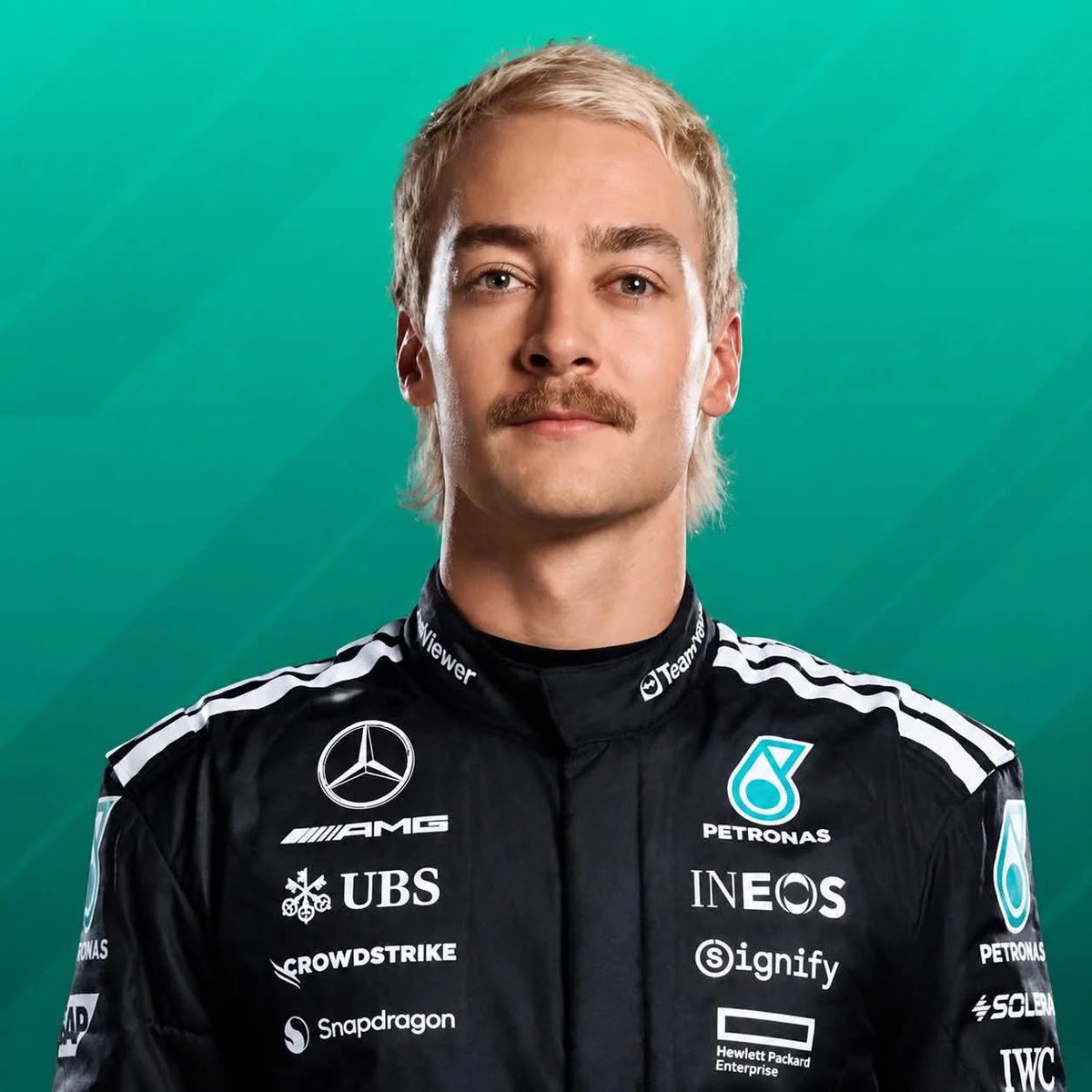 f1trollofficial's tweet photo. Give him a name https://t.co/vnvobffdIa