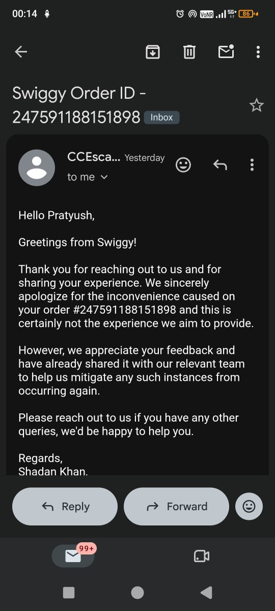 Attenderff's tweet photo. @SwiggyCares @Swiggy @jagograhakjago Reaching out like this?? You guys didn't even contacted me and just directly said you can't do anything.. what's this behaviour?? Why not u taking responsibility of your mistake??
Why should I suffer as a customer? Why my money?@SwiggyCares @Swiggy ..call me on 8081414981 https://t.co/FUODGJszl9