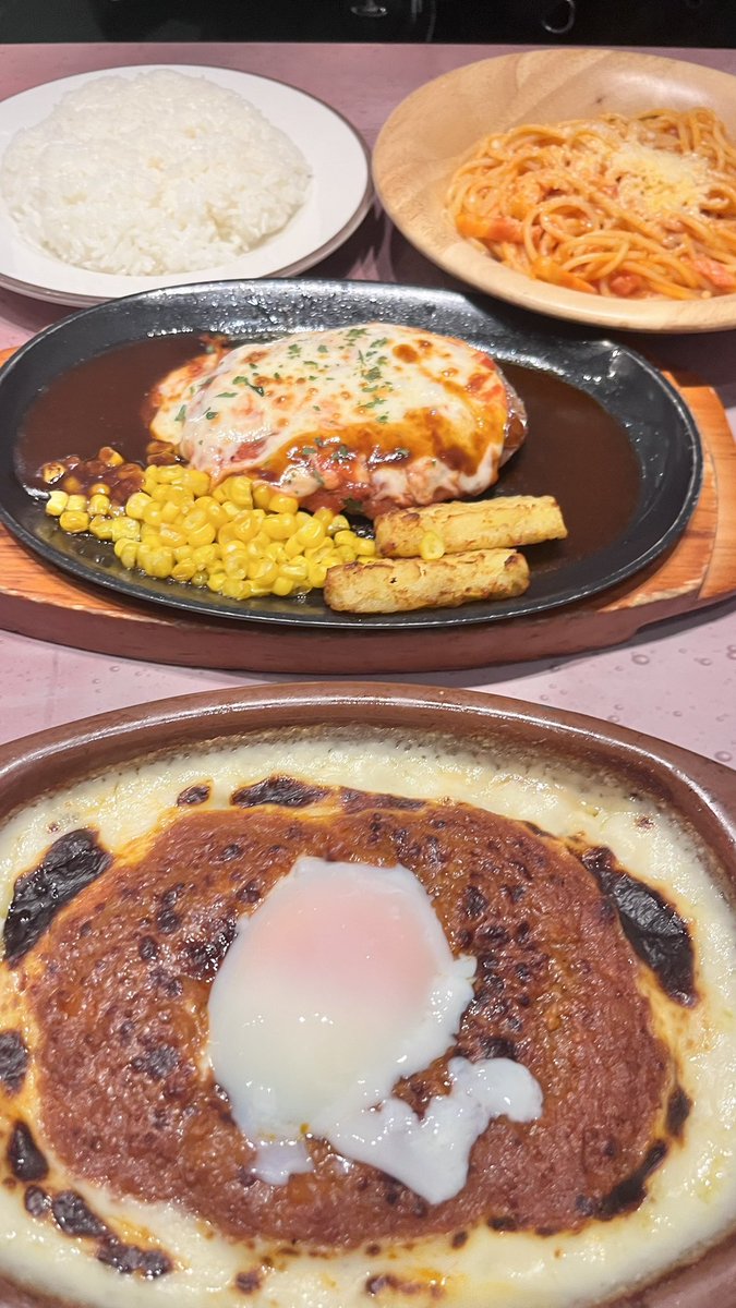 s2___cocoro's tweet photo. 最近食べた美味しいご飯たち https://t.co/84eSBOSGZQ