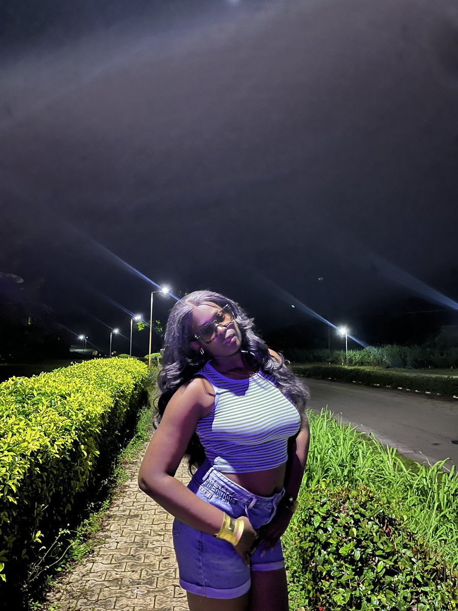 oluwafeyiisola's tweet photo. ⭐️ https://t.co/zSWaK6fupV