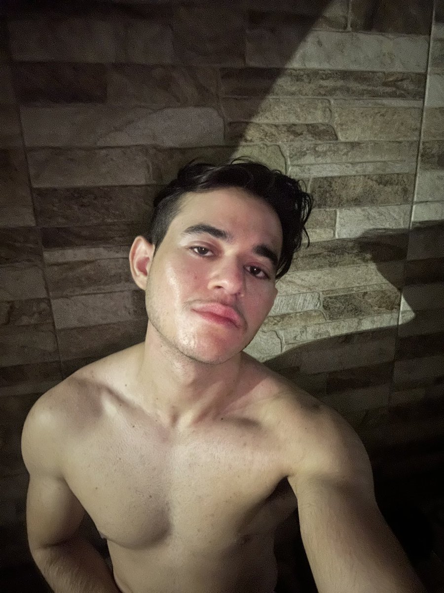 basedluis_ht's tweet photo. A fim de saber se é rosa e grande?
https://t.co/suI6Ke2Fby https://t.co/CPrqlax52D