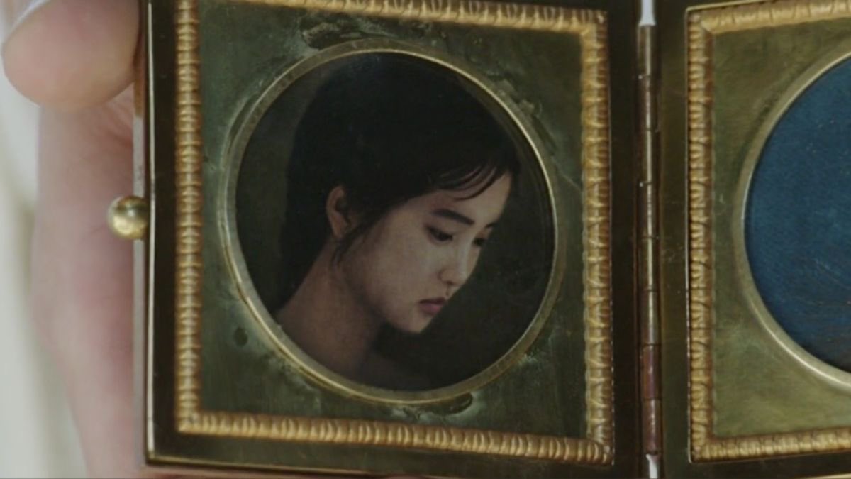 neiuuu's tweet photo. The Handmaiden (2016) dir. Park Chan-wook https://t.co/77PvbcOLWc