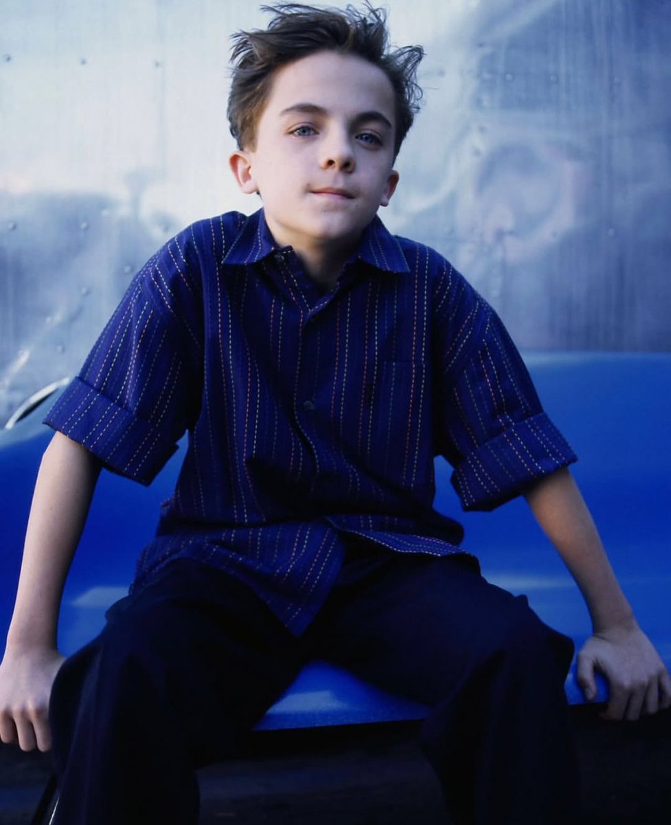 frankiemuniz's tweet photo. Sometimes I wish I could go back to this. https://t.co/HcmZGzKmyO