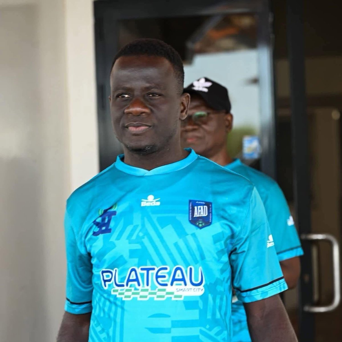 LKsportif's tweet photo. " Ce soir, je vais retenir l'inefficacité offensive de l'équipe… J'ai dis aux garçons de ne pas être déçus car nous irons pour faire le jeu au Liberia sur du synthétique " :🎙️Koffi Firmin, coach de AFAD Plateau en conférence d'après-match.
#ccaf https://t.co/t2bHurgQm9