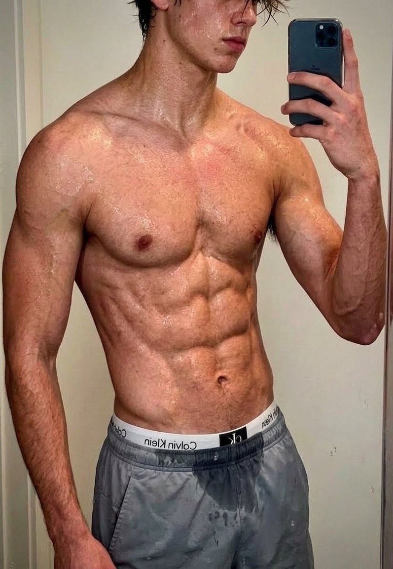 Jerexx07's tweet photo. Caliente 🔥🥵 https://t.co/273d3VyP1h