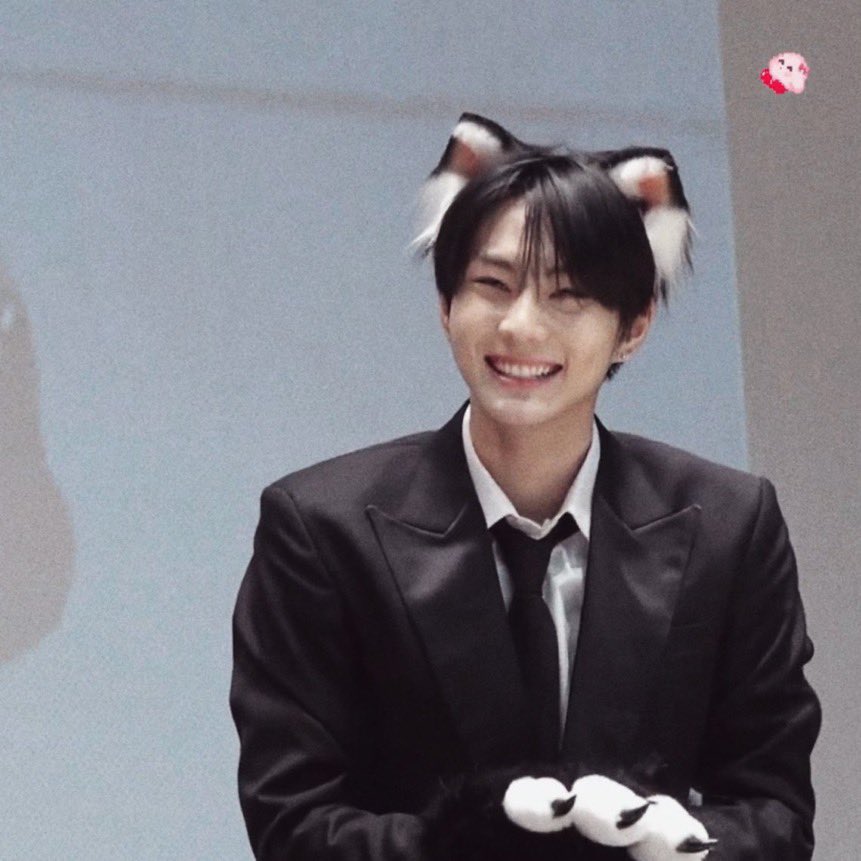 baekguwons's tweet photo. ⋆˙⟡ kittywon - a thread🪡⋆.˚ https://t.co/kfyNkz0NZb