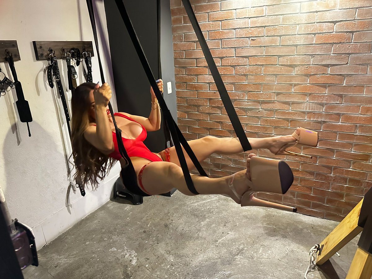 karychimardz's tweet photo. Quieres verme sin censura mi amor 🔥😮‍💨
Te espero en mi of 🥵💦🔥https://t.co/bFwNSkbkpE https://t.co/omFRDZHtvO