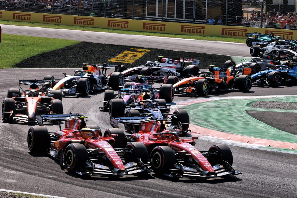 LeSprintEdition's tweet photo. « Lewis était devant à l'apex et Charles doit lui laisser de l'espace, donc c'était la faute de Charles. » 🤐

Nico Rosberg, sur la situation entre les deux pilotes Ferrari.

#F1 #ItalianGP https://t.co/czEEuBT4Ts