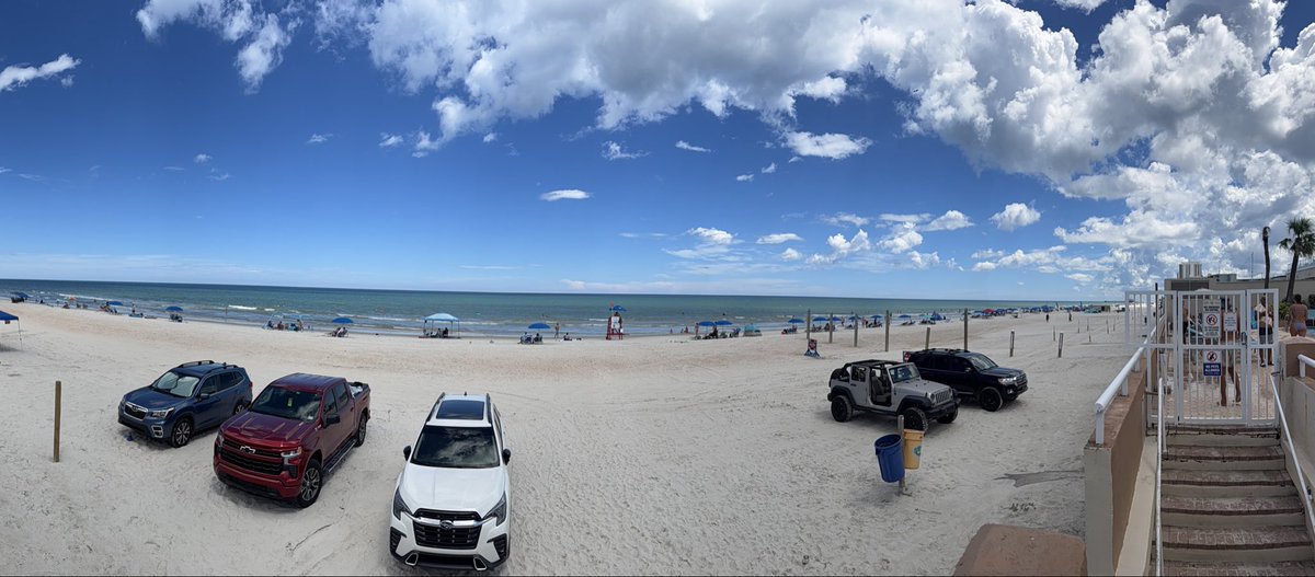 GArmbristerJr's tweet photo. Thank you @CityOfDaytona and Karen for great work on our family reunion. We have a wonderful time. https://t.co/UHh9yZT7gz