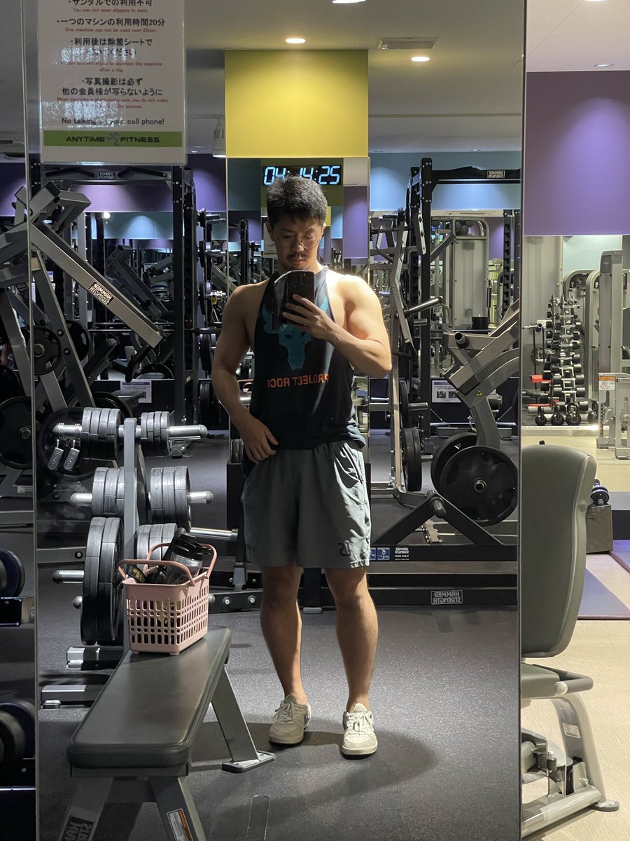 Ken_AM2_Coach's tweet photo. 朝トレ終わり。積み上げる。
#規律性 #超朝活戦略 #朝活 #筋トレ #朝トレ #習慣化
https://t.co/CeD8t35peL https://t.co/r2zjdhKchQ