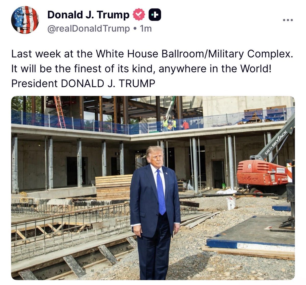 IvankaTrumkitv's tweet photo. LMFAO 🤣 President Trump is triggering Liberals with this construction photo of the White House Ballroom Military Complex

WE ARE SO BACK 🔥
#EricLDaugh https://t.co/K3SqVebw8v