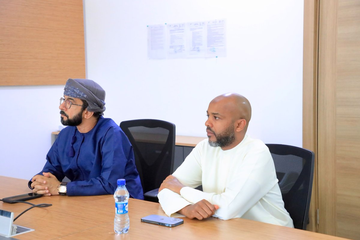 MotcaSomali's tweet photo. The Ministry of Transport and Civil Aviation Somalia has fully apologized to the management and staff of Oman's international airline @SalamAir regarding the physical altercation and inappropriate behavior directed at some of their staff members at Aden Adde International Airport https://t.co/lZVPfQbptS