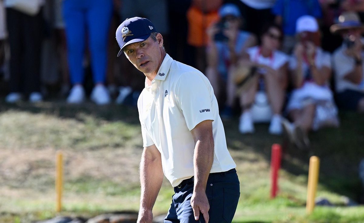NUCLRGOLF's tweet photo. 🚨🇨🇭🙏🏼 #UPDATE — Despite losing in a sudden death playoff today at The Omega European Masters, LIV Golf’s Paul Casey will donate his entire tournament winnings ($412,500) to victims impacted by the Crans-Montana fires. Casey now calls Switzerland home and resides there. https://t.co/rOuYLG1vXb