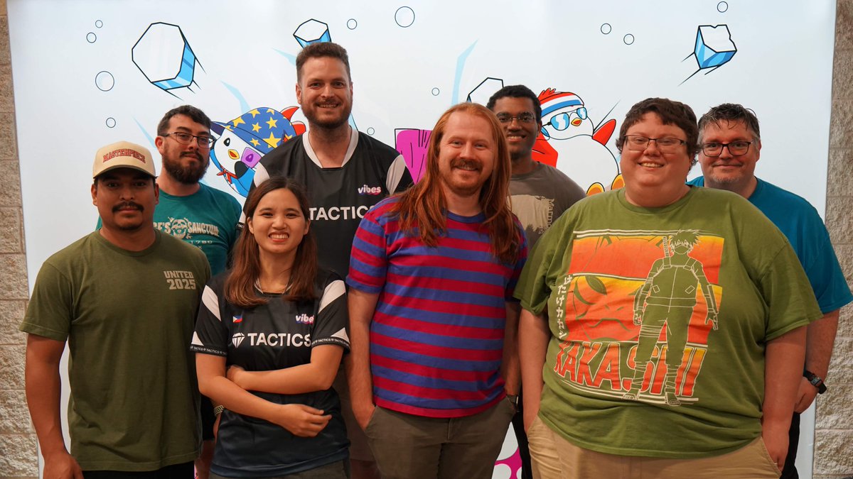StarCityGames's tweet photo. Congratulations to Evan Alexander for winning the Vibes TCG $10K at #SCGDALLAS and to the entire Top 8 on a fantastic run! 🐧

Find an SCG CON near you! 🔻
https://t.co/d8Cg8rBT1N https://t.co/tlRwGwORA4