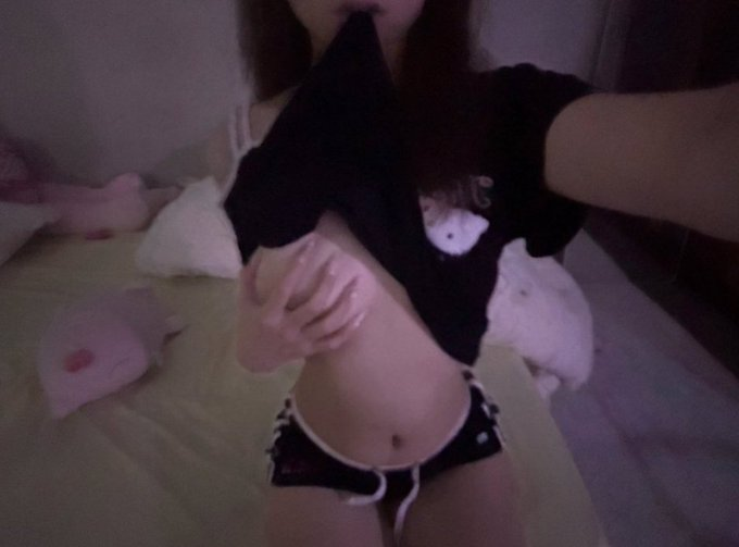 jeanstorm75's tweet photo. うわぁ～ヤッちゃった💦 ノリで出していいよって言っちゃったよ💦 https://t.co/5zrFJthFMB