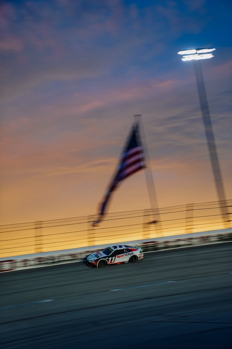 JoeGibbsRacing's tweet photo. Unofficial results from @TooToughToTame 

P1 - @CBellRacing 
P2 - @TyGibbs 
P6 - @chasebriscoe 
P18 - @dennyhamlin 

#TeamToyota https://t.co/TGp0HolEC2