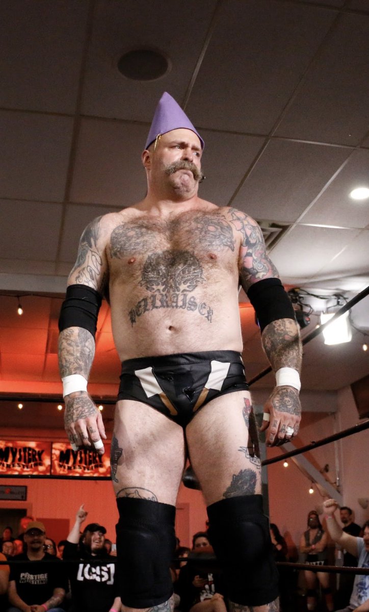 sapphiremoon01's tweet photo. Today was hard. I've only been into wrestling about 4 years, but The Butcher had a special place in my heart. His appearances on AEW, Mystery Wrestling, C4, GCW, anywhere he went was better by having had him around. He's already sorely missed #RipButcher #RipAndyWilliams https://t.co/Q6rwQn2jVW