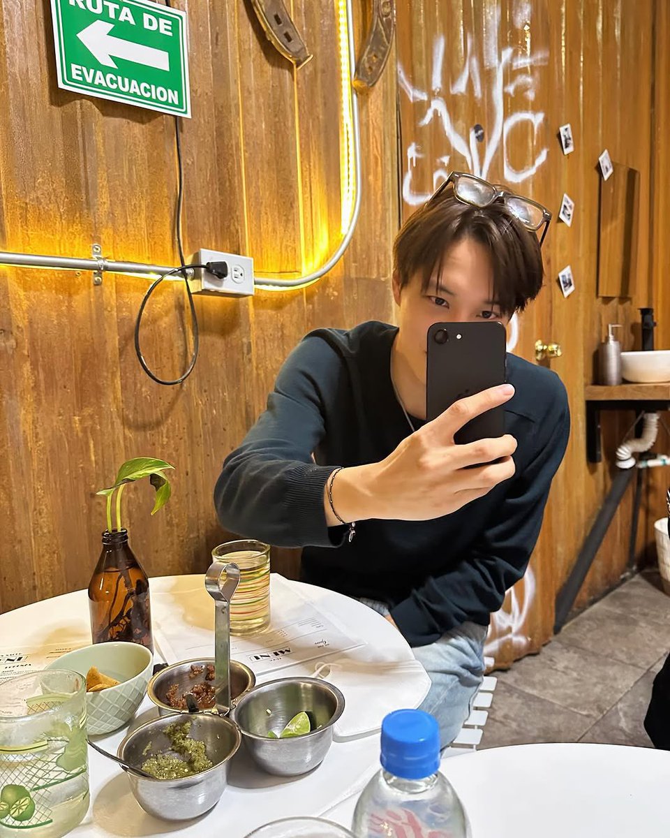 juncotton_s2's tweet photo. 자 찍어~ 치즈📸 https://t.co/hH9gDbVg8Z