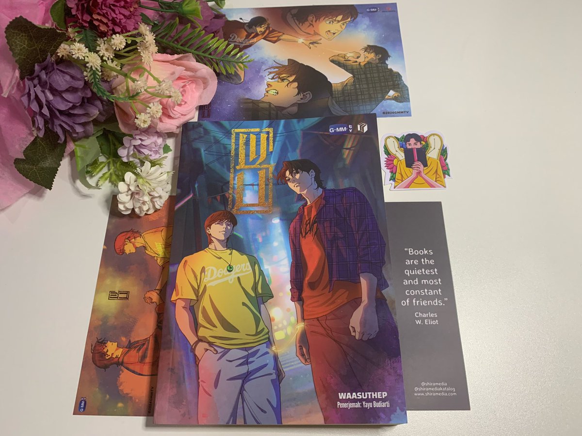 aksarapages's tweet photo. bookmail!! 💌 https://t.co/D3x83vEFVb