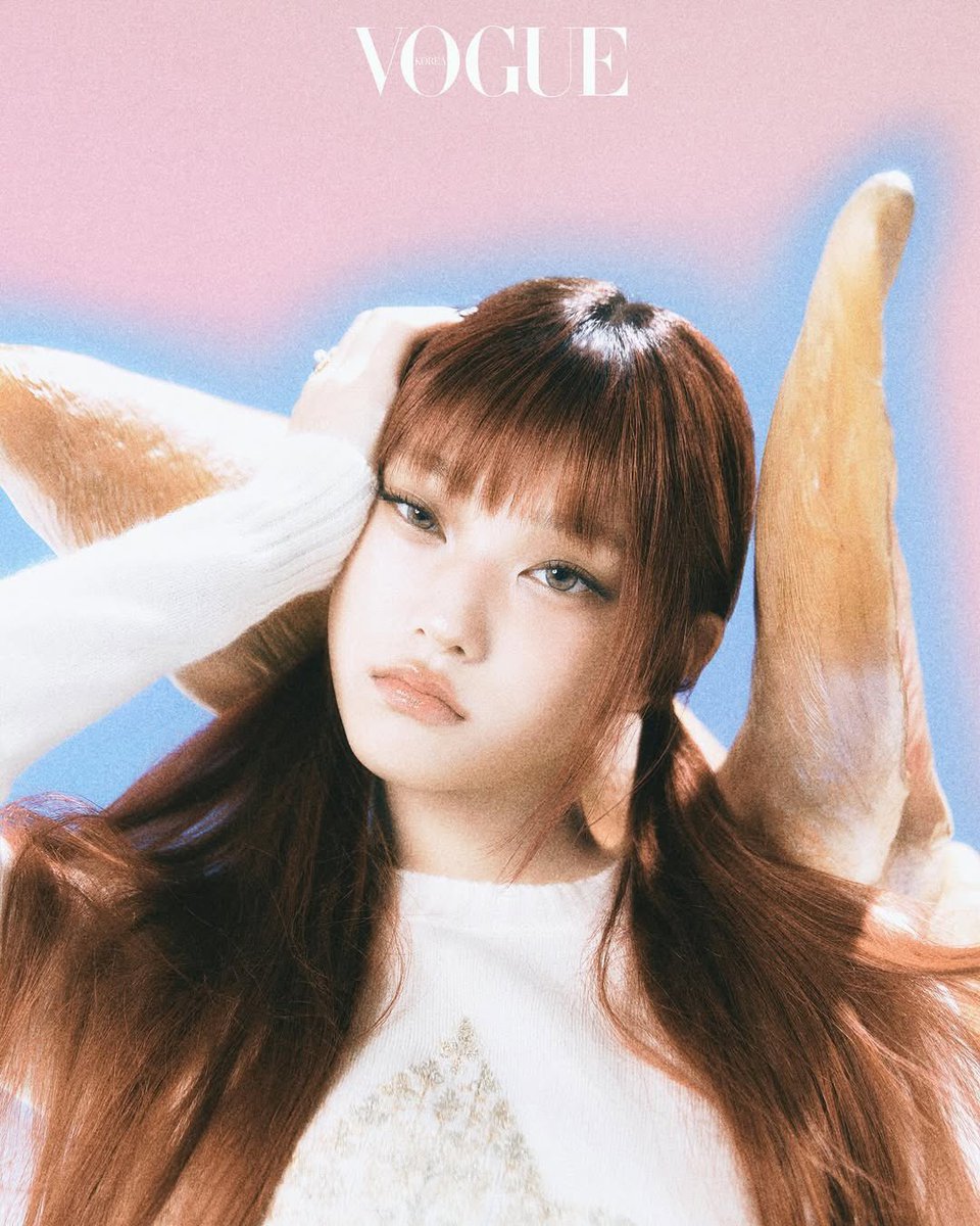 retrokki's tweet photo. never getting over this haerin photoshoot https://t.co/u2nREld6K1
