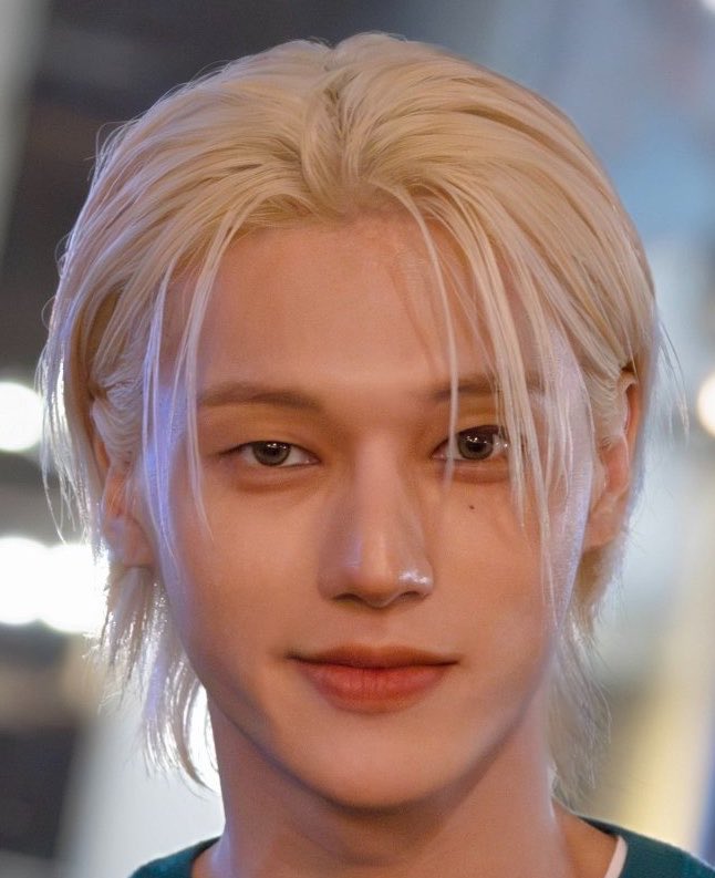 woo4teez's tweet photo. kpop boy with siren asymmetrical eyes save me 

save me kpop boy with siren asymmetrical eyes https://t.co/Hx13rYKQsY