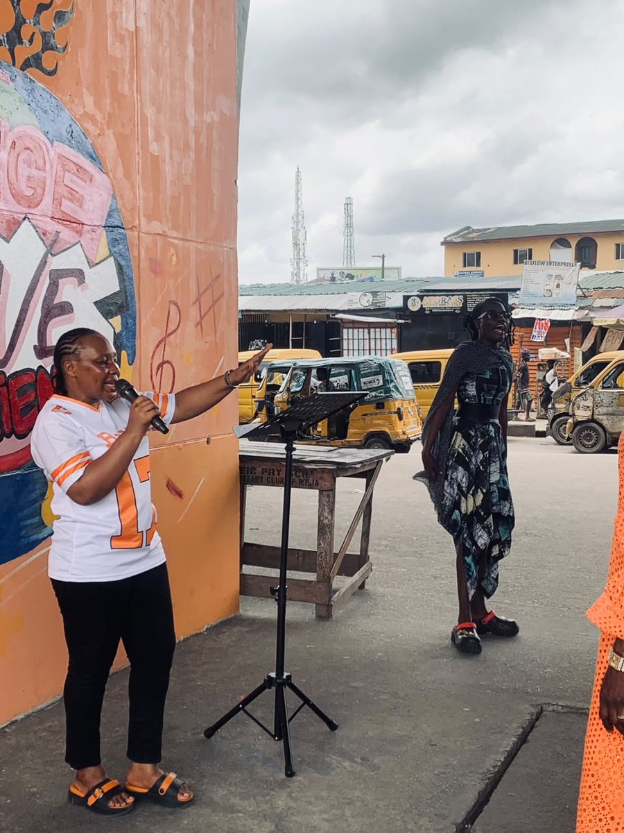 Folaoluwasewa's tweet photo. Happy Sunday from Church Under The Bridging, Agege. 

God is still in the business of answering prayers!❤️ https://t.co/kHvFLquAUS