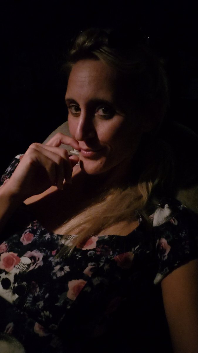 TeaGothgoddess's tweet photo. My face rn while I'm watching my gym boy sub repeatedly do push-ups until failure. He asked why it's fun for me, I told him not to question it. Who's gonna tell him 😈😂 https://t.co/ePLR16IDep