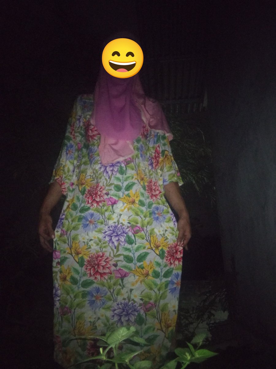 cderpembantu15's tweet photo. Maaf pemula 
Baru belajar eksib 
#pembantu_rumahtangga
#cder
#banci
#budak_sexs
#slave https://t.co/5imhY8tBOf