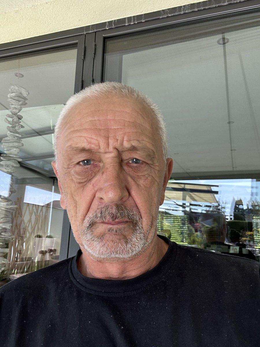 daritzalabebe's tweet photo. Can i be your man? i hope age doesn’t matter https://t.co/Xg41xVX3hj