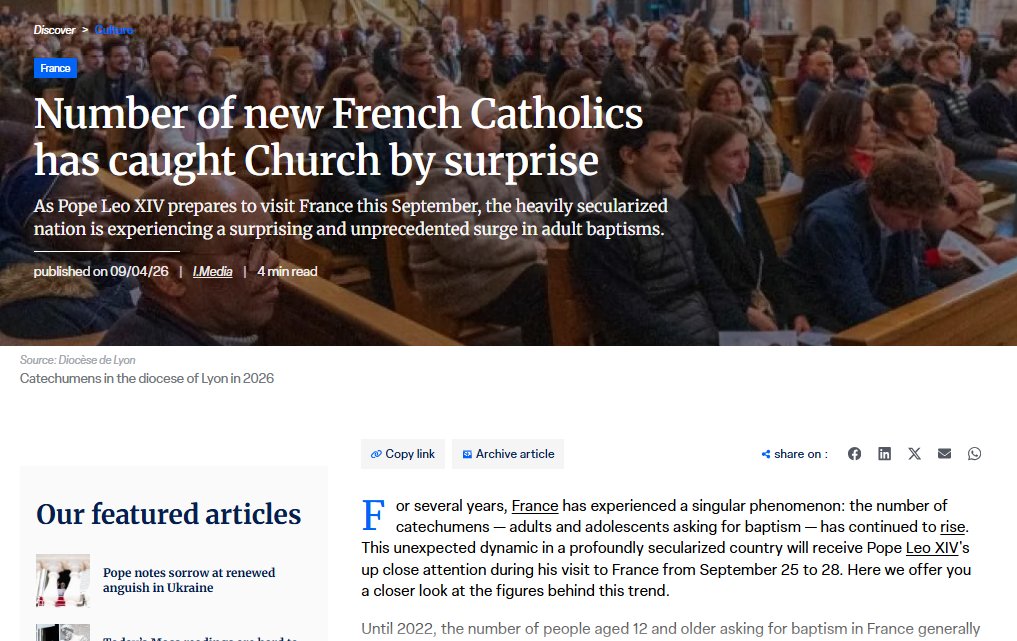 poperespecter1's tweet photo. Surprising everyone, France - once known as the secular heart of Europe - is quickly becoming a Catholic stronghold again. https://t.co/Ms5mdHyZxO