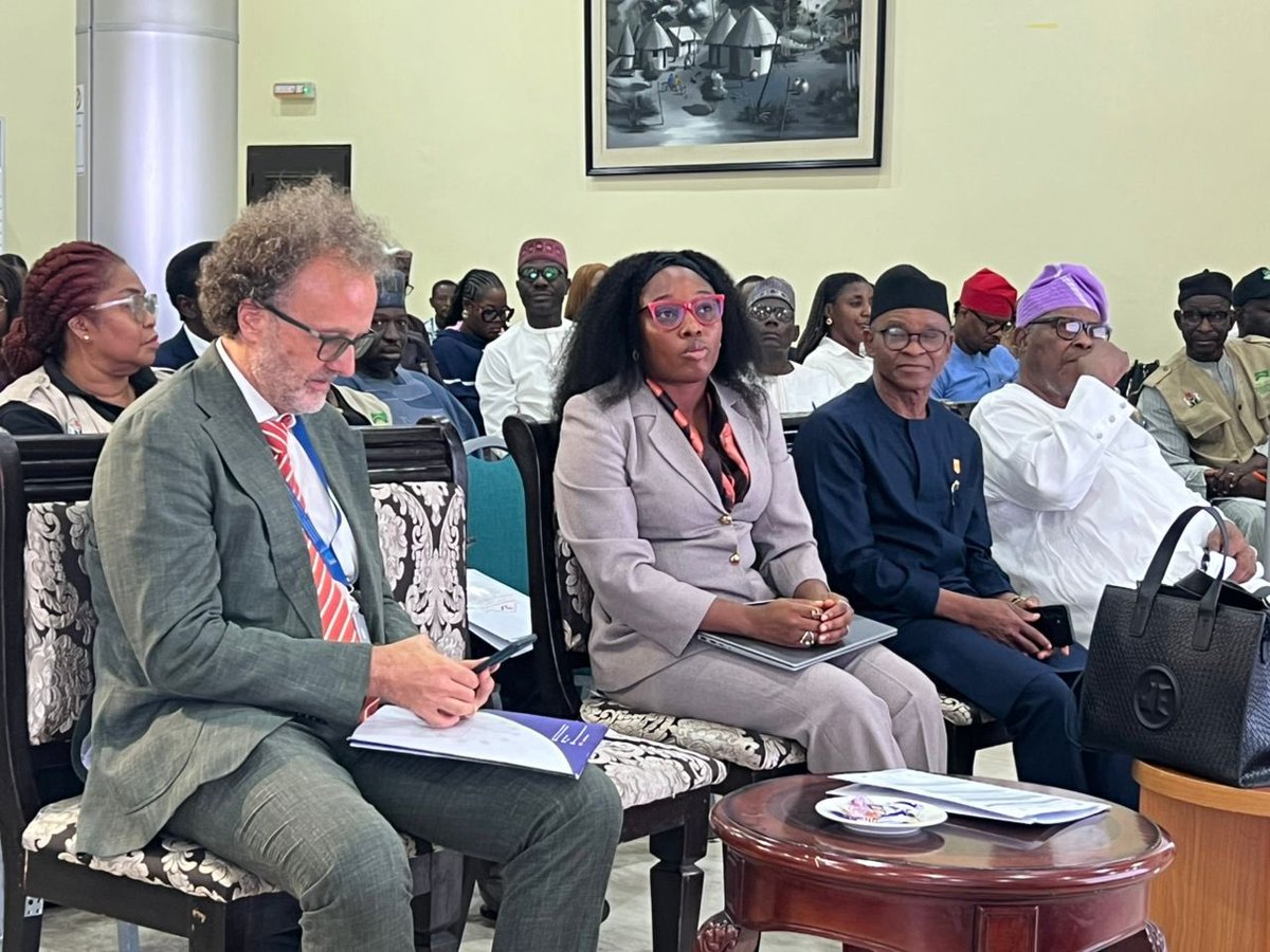 NESREANigeria's tweet photo. FG UNVEILS NATIONAL ENVIRONMENTAL (PLASTIC WASTE CONTROL) REGULATIONS, 2026.

The Federal Government has unveiled the National Environmental (Plastic Waste Control) Regulations, 2026, in a renewed drive to address the growing challenge of plastic pollution and promote sustainable https://t.co/UiV6MLOBF5