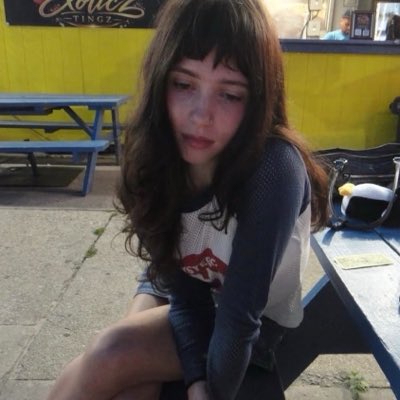 2tiny4this's tweet photo. #NewProfilePic https://t.co/rdo4U9MUvp