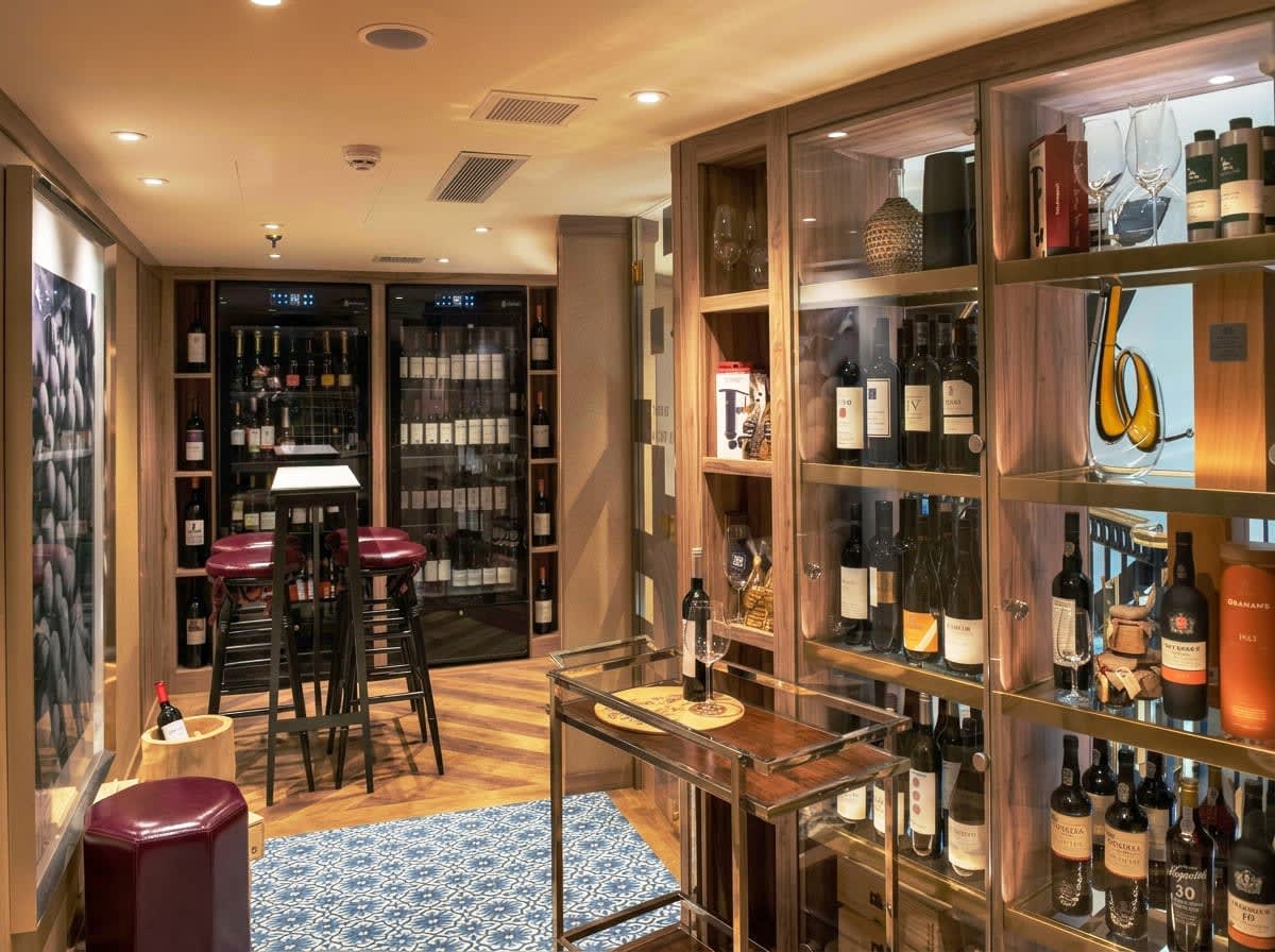 HaveTix's tweet photo. The S.S. São Rafael will join the S.S. São Gabriel in our Portuguese fleet in 2027. With polished wood and beautiful furnishings that complement the stunning scenery, the S.S. São Rafael will bring guests through the gorgeous landscapes of Portugal’s famed wine growing region. https://t.co/DywYExtKLK