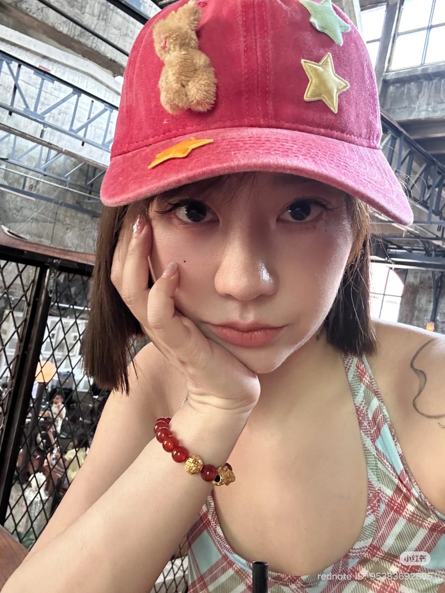 greyhoundsnipe2's tweet photo. Suki朱忆音 Milky suki #milkysuki #suki朱忆音 https://t.co/rcyQvDXrHV