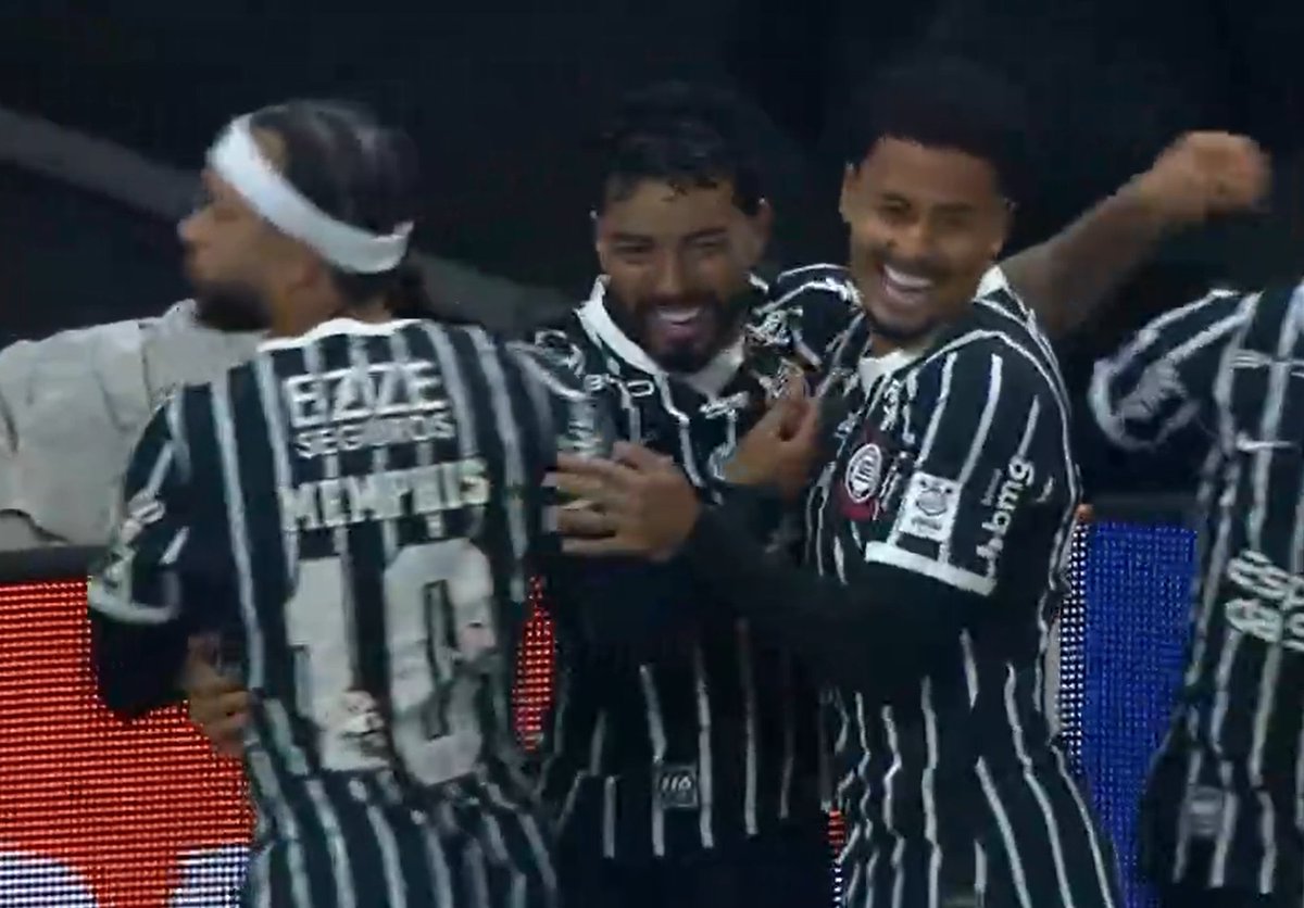 MeuTimao's tweet photo. Dois minutos de jogo e GOL DO CORINGÃO

VAMO, BIDUZINHO! https://t.co/qpmAe6XyYa